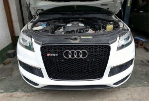 RSQ7 SQ7 front bumper grill for Audi Q7 SQ7 2006-2015 radiator honeycomb mesh grille